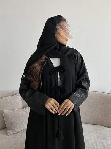 W48 ABAYA