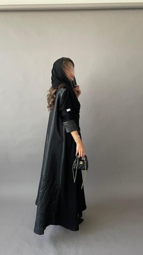 W43 ABAYA