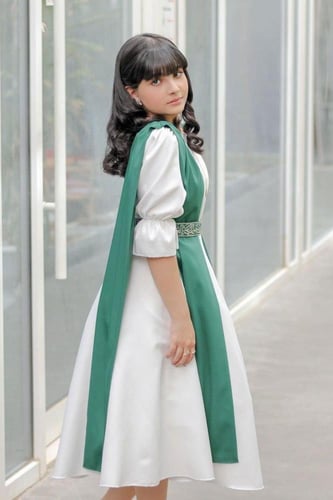 ملابس اليوم الوطني فستان بناتي