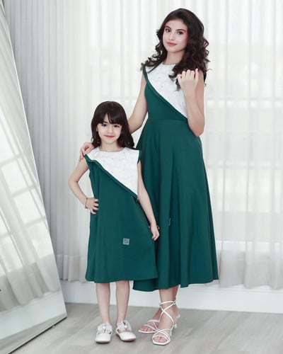 فستان اليوم الوطني للبنات