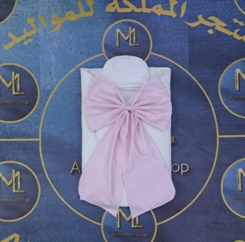 هدية مولودة بتصميم لافت للنظر لمحبي التميز