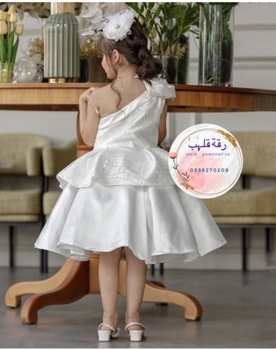 فستان مطرز للمناسبات