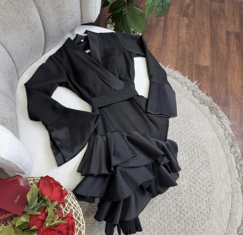 فستان نيفين