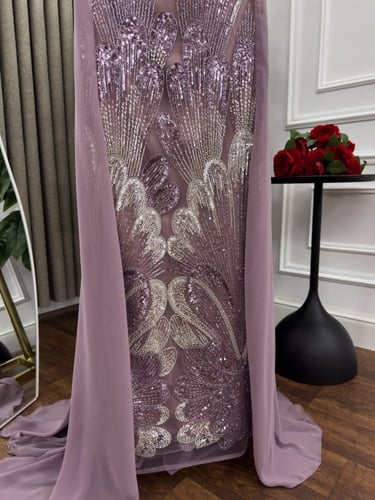 فستان هايدي