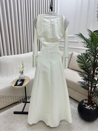 فستان لوريا