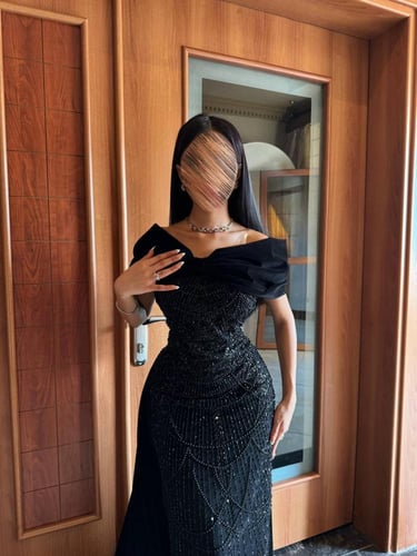 فستان نجلاء