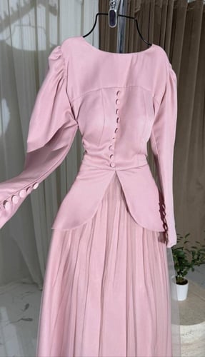 فستان اثير الوردي