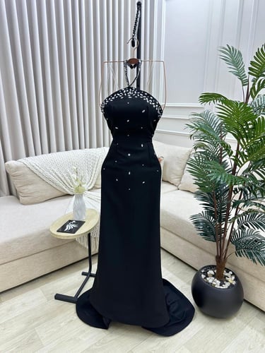 فستان كرستال