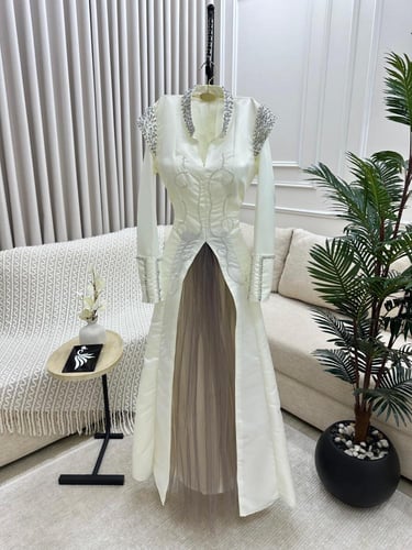 فستان لوريا