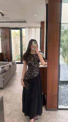 فستان ايناس