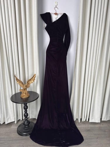 فستان العنود