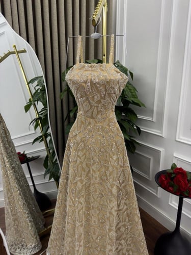 فستان ليندا