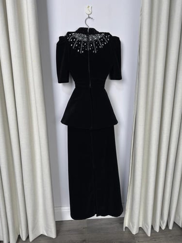 فستان نوادر