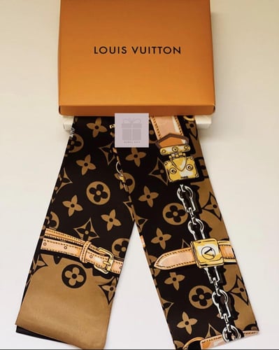 اسكارف لويس فيتون مع البوكس فقط