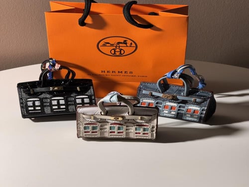 تعليقة حقيبة Hermes بيركن مع الكيس