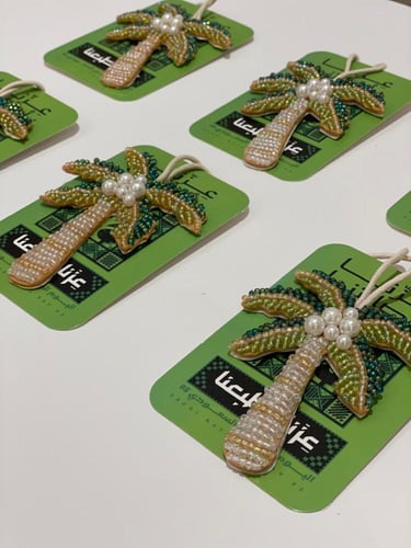 تعليقه النخلة مع الكرت