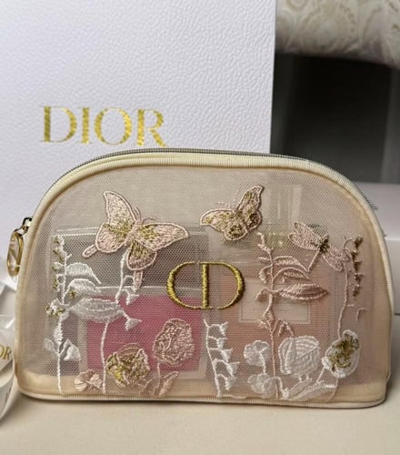 شنطة ديور إصدار الربيع