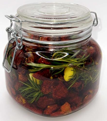 طماطم مجففة بالزيت