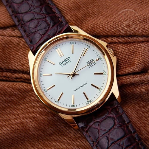 كاسيو انالوج