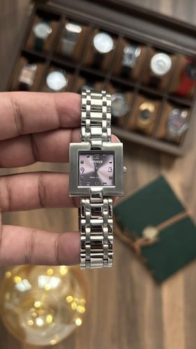 كلاسيك SWISS WINNER نسائي