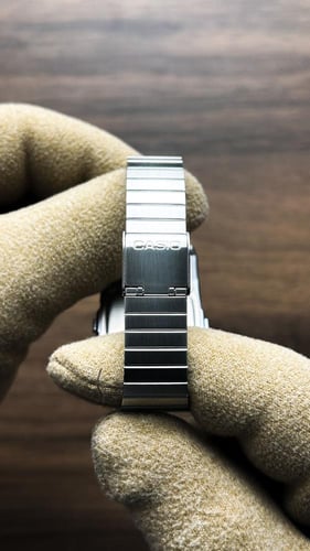 كاسيو فنتج DBC-611G-1 فضي