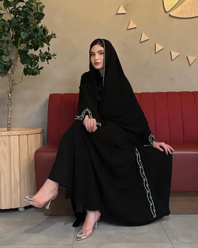 عبايا مناسبه للمناسبات