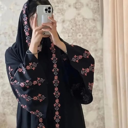 عبايا عمليه صيفيه