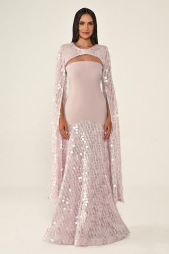 فستان وردي فاتح بذيل ذيل حورية وكاب مطرز بالترتر 7...