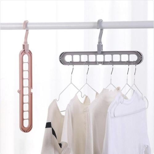 Small clothes hanger organizer