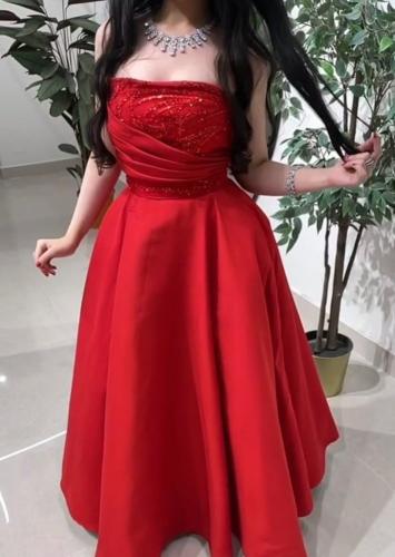 فستان سهره يخطف الأنظار