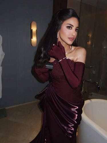 فستان هيفاء