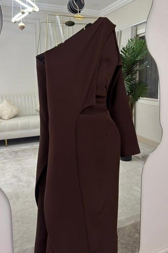 فستان سهرة أوف شولدر لون عودى