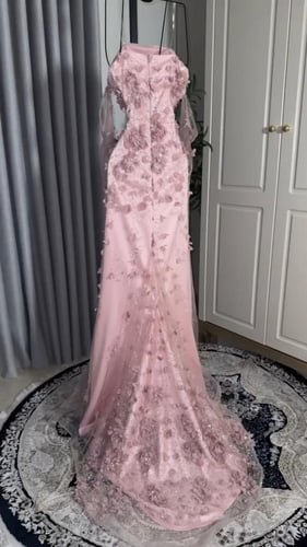 فستان سهرة اوف شولدر لون وردي