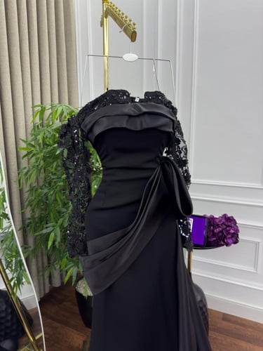 فستان سهره باربي جازار كلفه تطريز لون اسود