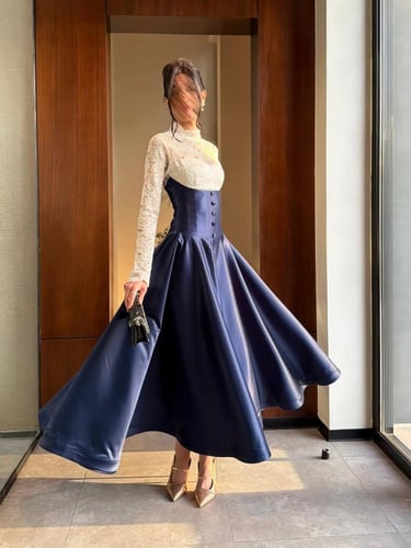 فستان كحلي دانتيل