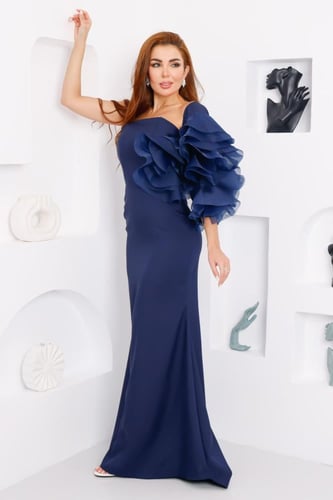 فستان فاخر باربي️