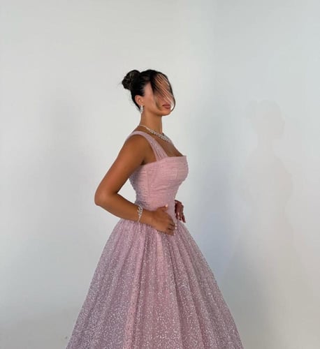 فستان ابتهال