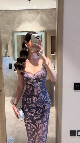 فستان سهره مشجر يخطف الانظار