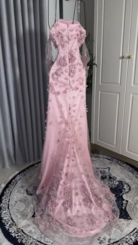 فستان سهرة اوف شولدر لون وردي