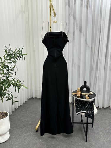 فستان باربي ناعم أنيق