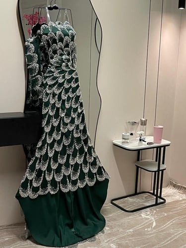 فستان سهره خرز وبطانه باربي