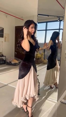 فستان ناعم ️يلفت الانظار