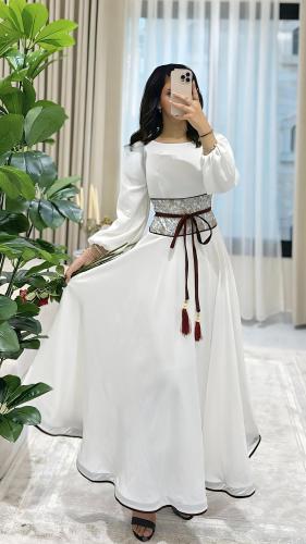 فستان ناعم بأكمام بوف لون اوف وايت