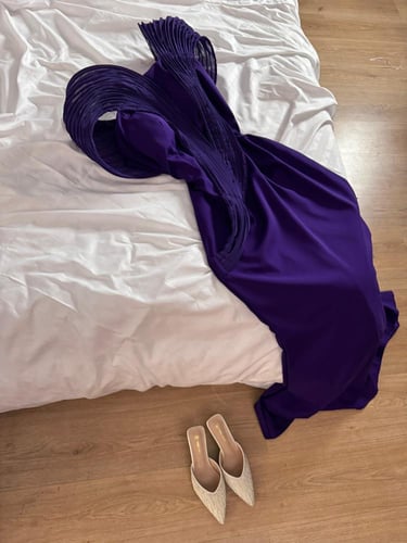 فستان أرجوان نبض الاناقة