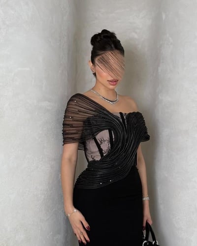 فستان سهرة الصدر دنتيل تطريز يدوي وباربي