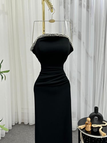 فستان باربي ناعم أنيق