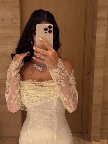 فستان سهره مشجر يخطف الانظار