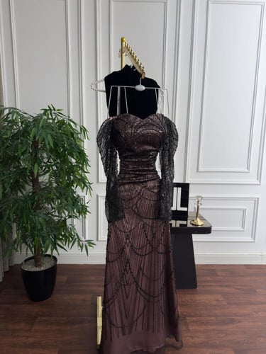 فستان سهره فخاااامه