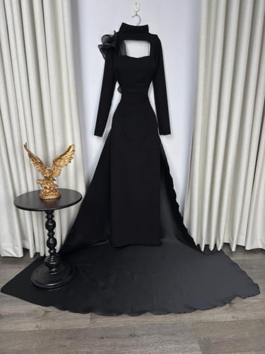 فستان ليان اوف شولدر لون اسود