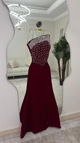 فستان عذراء